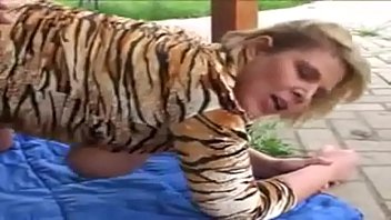 Hardcore pounding for a busty mature woman