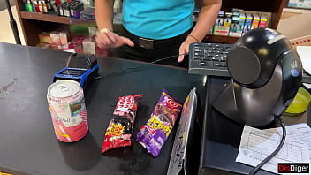 Public Supermarket Cumwalk – Outdoor Facial Fetish Blowjob