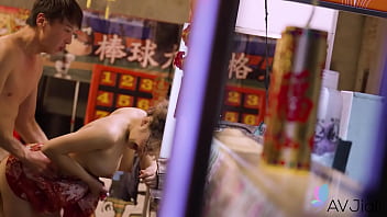 Li Nana, the busty Chinese beauty, gets wild and steamy with her lucky man.
