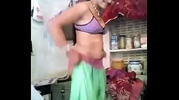 Spicy Desi Bhabi