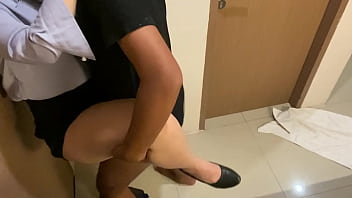 Hot office babe gets pounded by her boyfriend, moaning in ecstasy