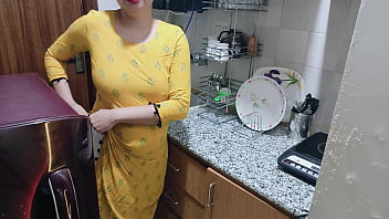Caught My Stepmom Getting Off in the Kitchen – Desi XXX