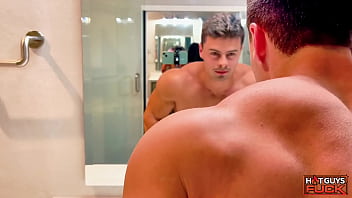 Ripped and Ready: Seeking a Juicy, Curvy Backside