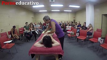 Anal Pleasure 101: A Sensual Massage Guide for Beginners