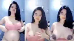 Bunda Berpayudara Montok yang Menggoda