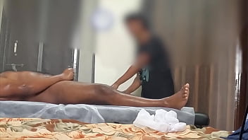 Exposing Myself to a Thai Masseuse