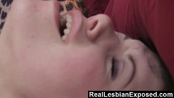 Lesbian Scissoring Babe in Fuck-Me Boots