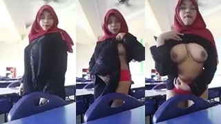 Guru SMK Berhijab Pamer Payudara Montok