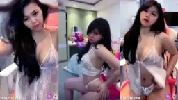 Hot Chocolate Star: Miss Bintang’s Steamy Video