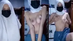 Nina Asanti, Gadis SMA Berhijab yang Menggoda dengan Seragam Sekolahnya