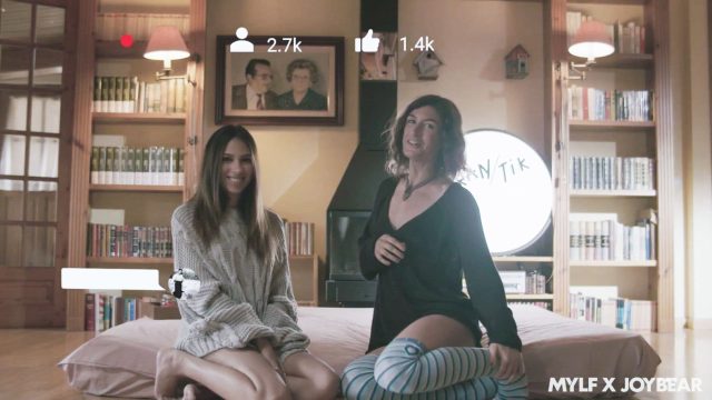 Sweet Fuck Sesh: Joybear’s Baby Nicols and Julia Roca in a Steamy, Passionate Encounter