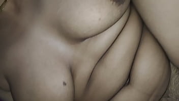 Indian MILF groaning with raw, wet desire