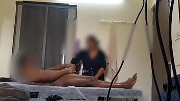 Bangkok Spa Babe Handjob Heaven
