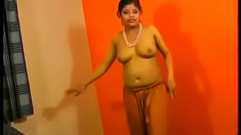 Desi Indian Wife Rupali Bhabhi’s Naked Seduction