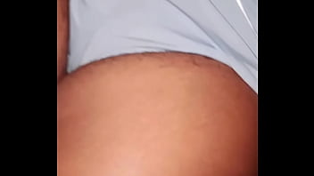 Brazil’s biggest pussy gets all sweaty at the gym