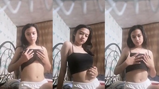 Gadis SMP Cantik Ngentot Memeknya yang Mulus