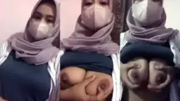 Kiriman Pap Payudara Besar Bertudung