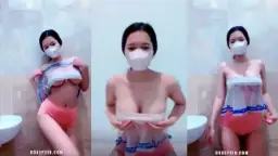 Montok Putih Mulus Kak Molly Bergoyang Menggoda