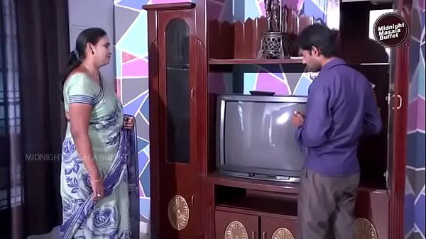 Sizzling Desi Aunty Gets Wired Up by the Cable Guy