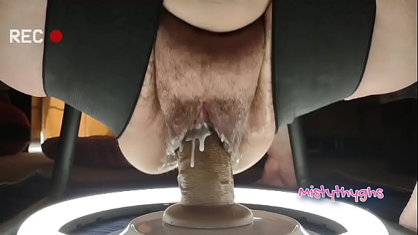 Thick Goddess Spreads Wide on Sex Chair, Creamy Pussy Pounded and Massaged