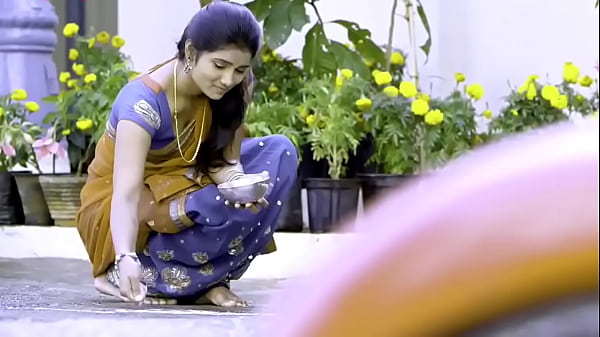 Tamil teen’s perky tits
