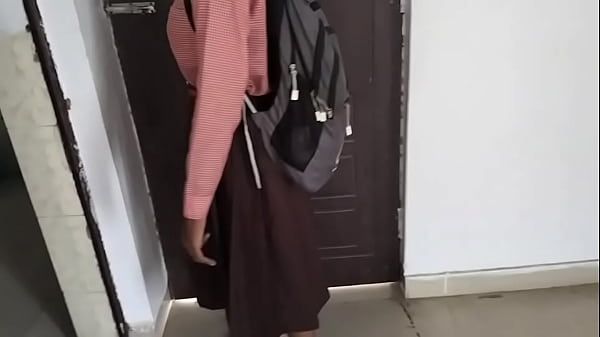 Sizzling Desi Village Schoolgirl’s Wild Sex Tapes