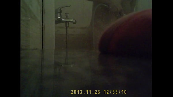 Naughty Thai Babe Gets Wet and Wild in the Shower