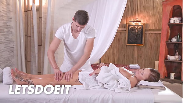 Bella Baby Gets a Sensual Rubdown Before Taking a Deep, Slippery Fucking
