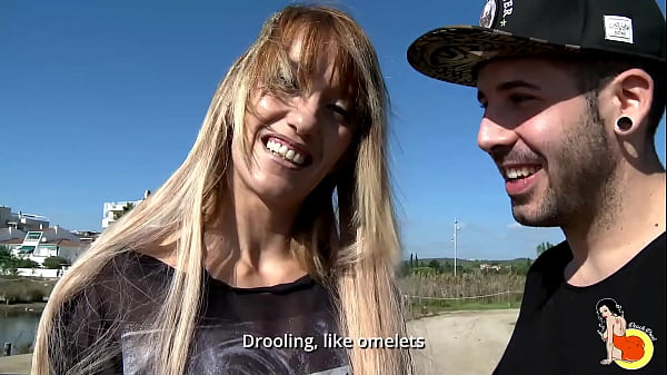 Slender blonde bombshell takes a hard pounding in the great outdoors