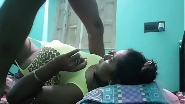 Hardcore Face Fucking A Busty Indian Housewife