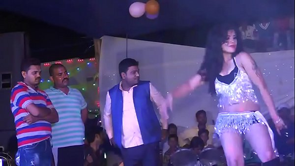 Sizzling Sister-in-law’s Seductive Dance At The Party