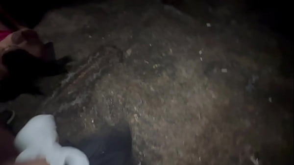 Married To A Cop, She Loses Her Phone And Sex Tapes From Ipanema Beach Get Leaked