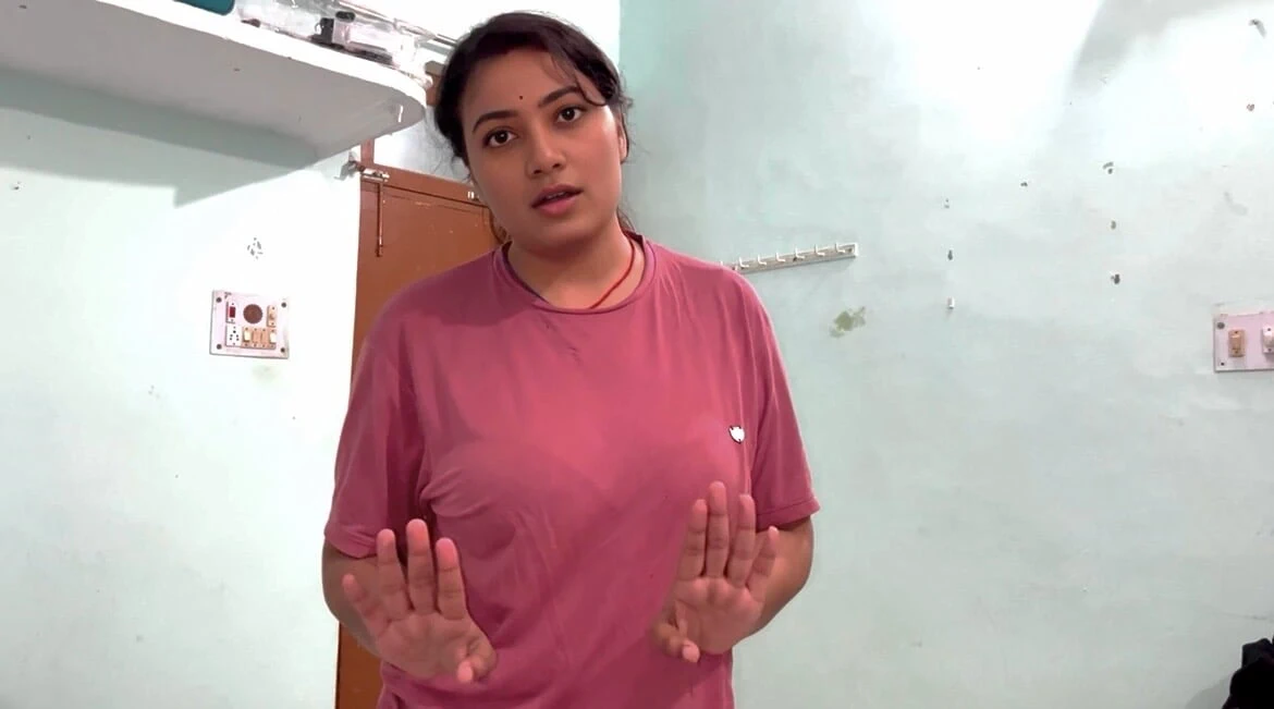 Sultry Sibling Tensions: A Night Of Shared Sheets And Hindi Whispers