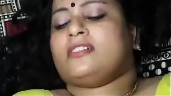 Seductive Chennai Couple’s Secret Rendezvous