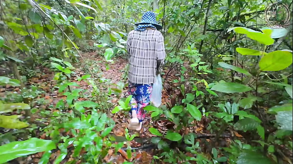 Thai Girl Takes A Steamy Forest Detour For A Wild Romp Before Mushroom Picking