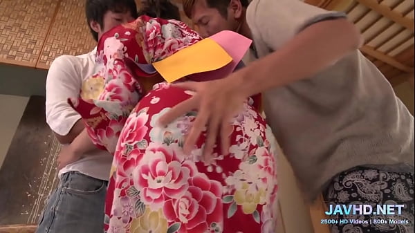 Freshly Fucked And Furry: Steaming Hot Japanese Pussy, Volume 117