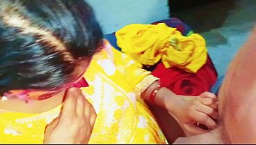 Indian Housewife’s Tight Pussy Pounded In Spooning Position With Loud Hindi Moans