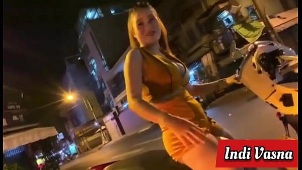 Desperate Thai Slut Demands Cash After Getting Fucked