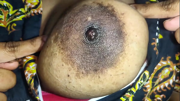 Tamil Hottie’s Juicy Melons