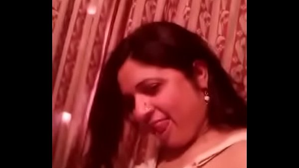 Sultry Subcontinental Seductress