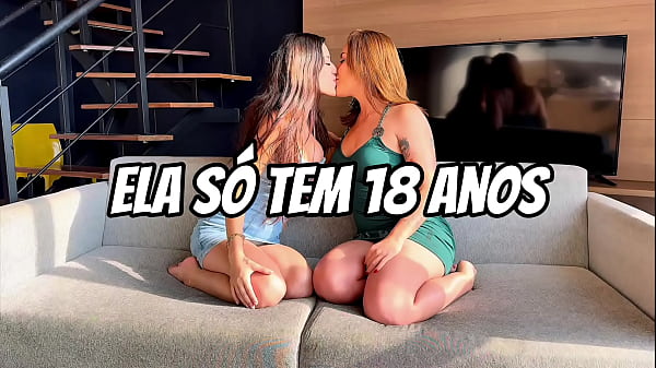 Jovenzinha De 18 Já Transborda Desejos Proibidos