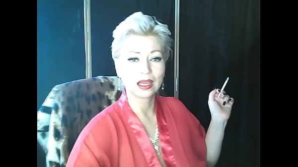 Seductive Cougar In Crimson: Sizzling Solo And Threesome Delights