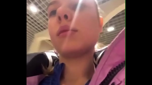 Public Mouth Pleasure