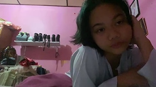 Clara Ukhty Melepas Hijab, Mengumbar Nafsu Liar