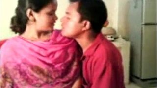 Desi Xxx Clip Of A Horny Bhabhi Getting Fucked By Her Dirty Devar