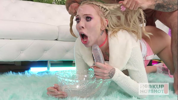 Milk-tank Slut Cassidy Bends Over And Begs A Random Stranger To Fuck Her Raw