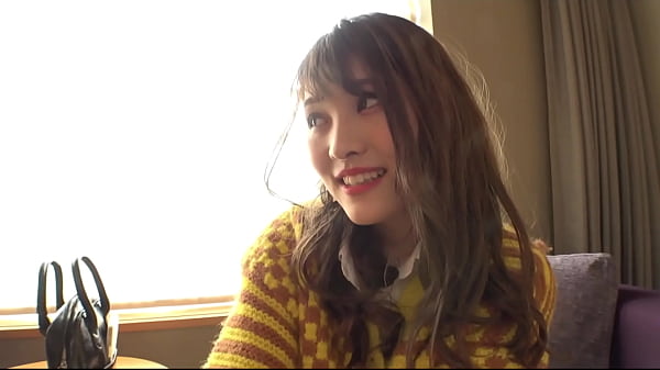 【極秘映像】国民的トップアイドルを騙して生中出し、ぐしょ濡れ交尾の一部始終 2