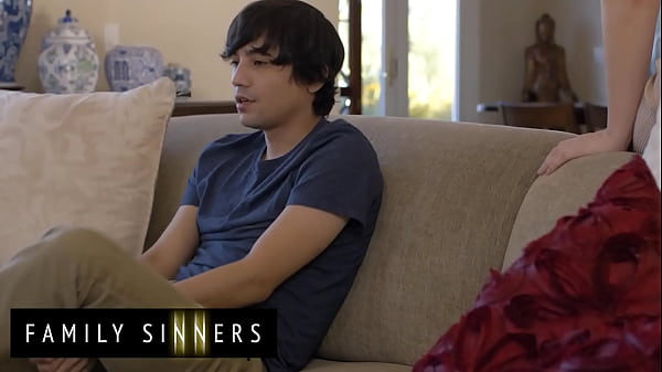 Bunny Madison’s Tender Touch: A Stepmother’s Comfort Heals Her Stepson Ricky Spanish’s Heartbreak