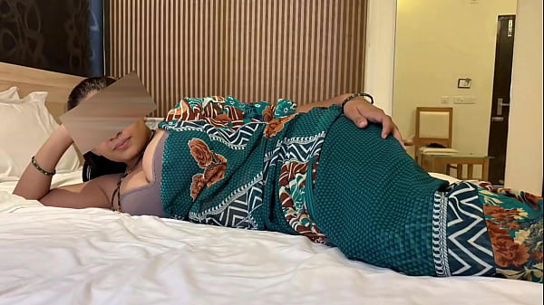 Sasur Ji’s Forbidden Whispers Turn To Passionate Thrusts With His New Bahu
