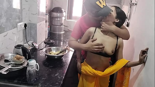 Spicy Desi Housewife’s Steamy Kitchen Encounter With Her Man